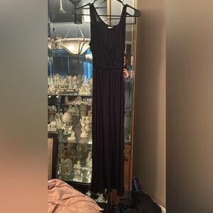 Elegant Black Sleeveless Dress